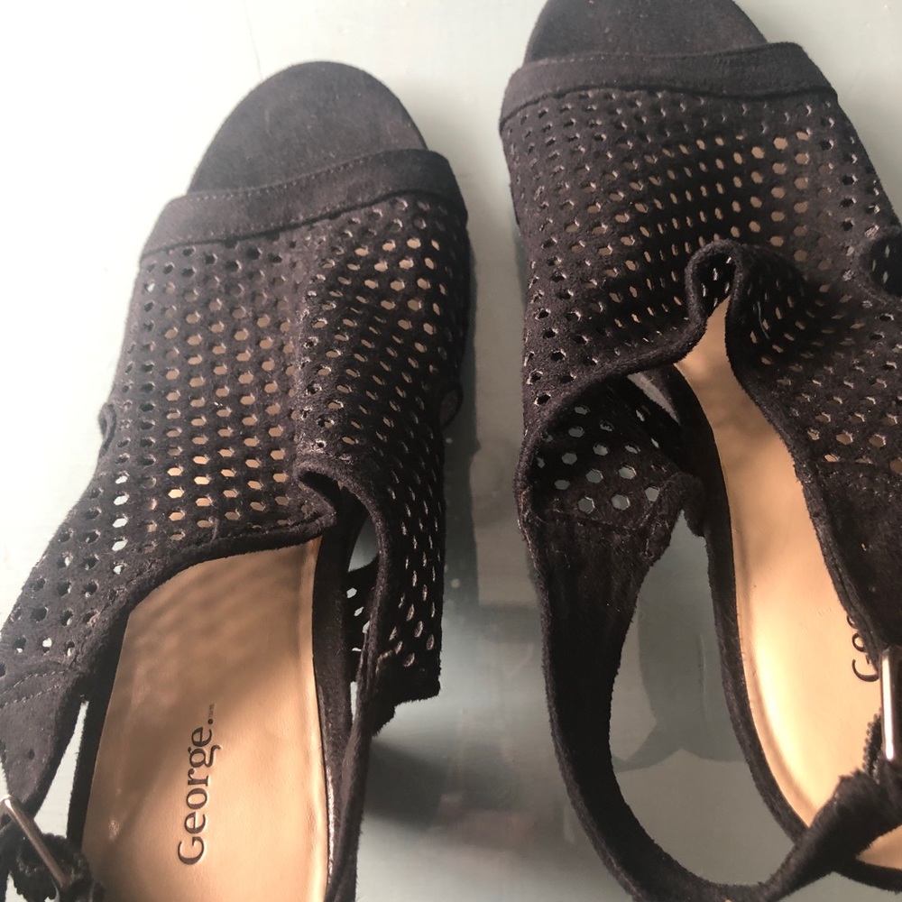 Black sandals, size 8, never worn, George